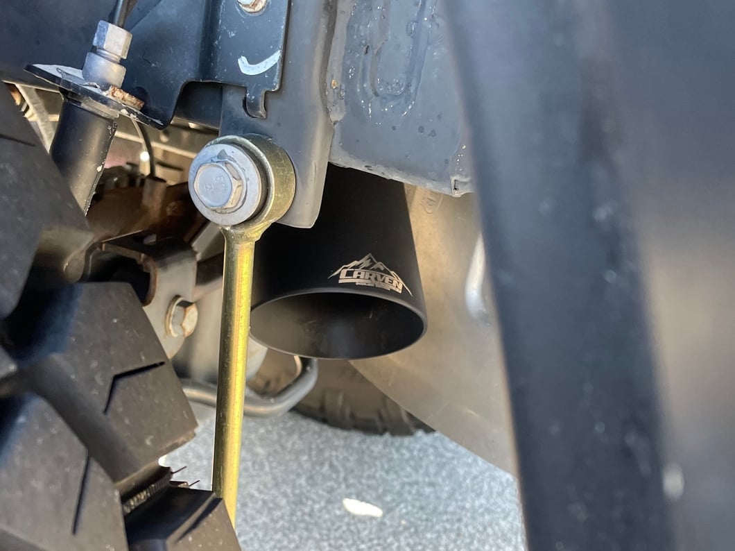 Carven Exhaust 2020-2025 Jeep Gladiator Over Axle Dump Exit マフラー (JTグラディエーター)