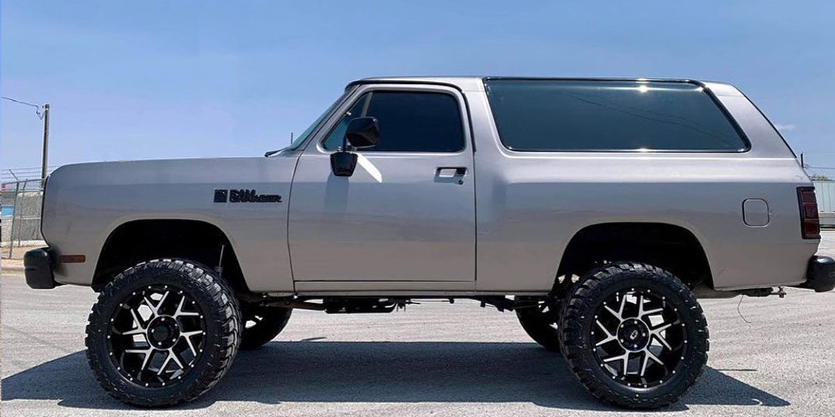 Vision Wheel ビジョンホイール 360 Sliver | Gloss Black Machined Face