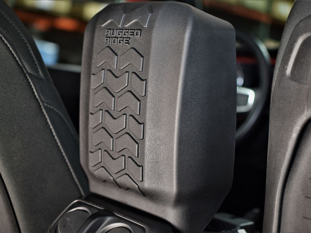 Rugged Ridge ラゲッドリッジ センターコンソールカバー All Terrain Center Console Cover (JLラングラー)