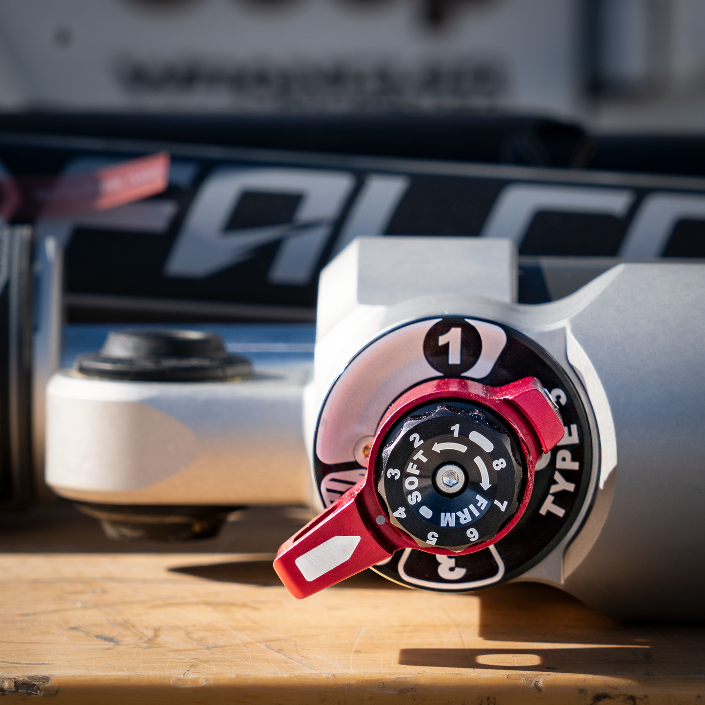 Teraflex テラフレックス Falcon Shock SP2 3.3 Fast Adjust Piggyback shock Kit (2-3" Lift) (JT)