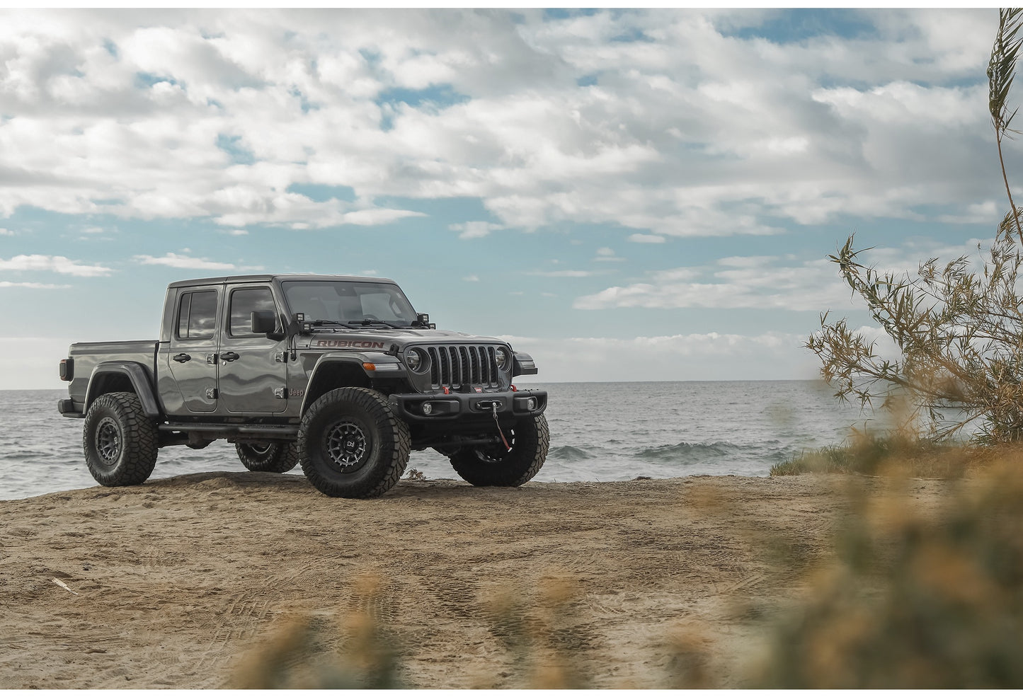 BLACK RHINO ブラックライノ ホイール BR016 TUSK | MATTE GUNMETAL