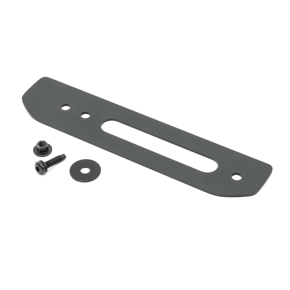 MOPAR 純正 スチールバンパー用 純正フェアリード アダプタープレート(オフセット) (JL/JT専用)