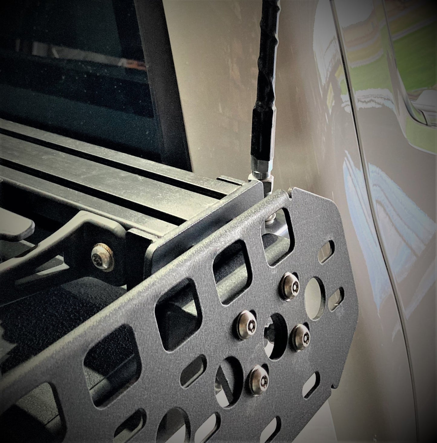 BillieBars アンテナマウント