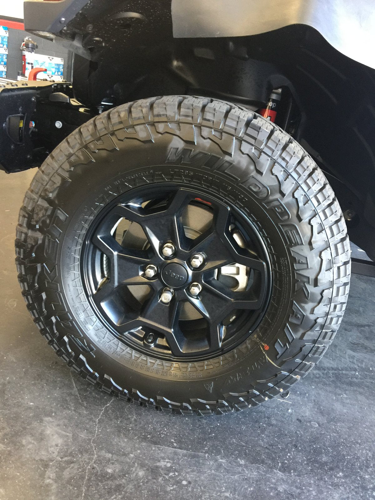 MOPAR 純正 グラディエーター launch edition ホイール (JL/JT専用)