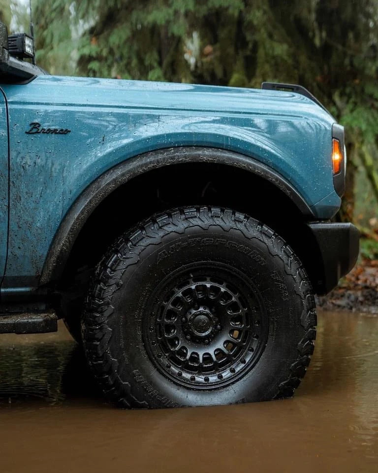 BLACK RHINO ブラックライノ ホイール BR014 SAHARA | MATTE BLACK W/ GLOSS BLACK LIP