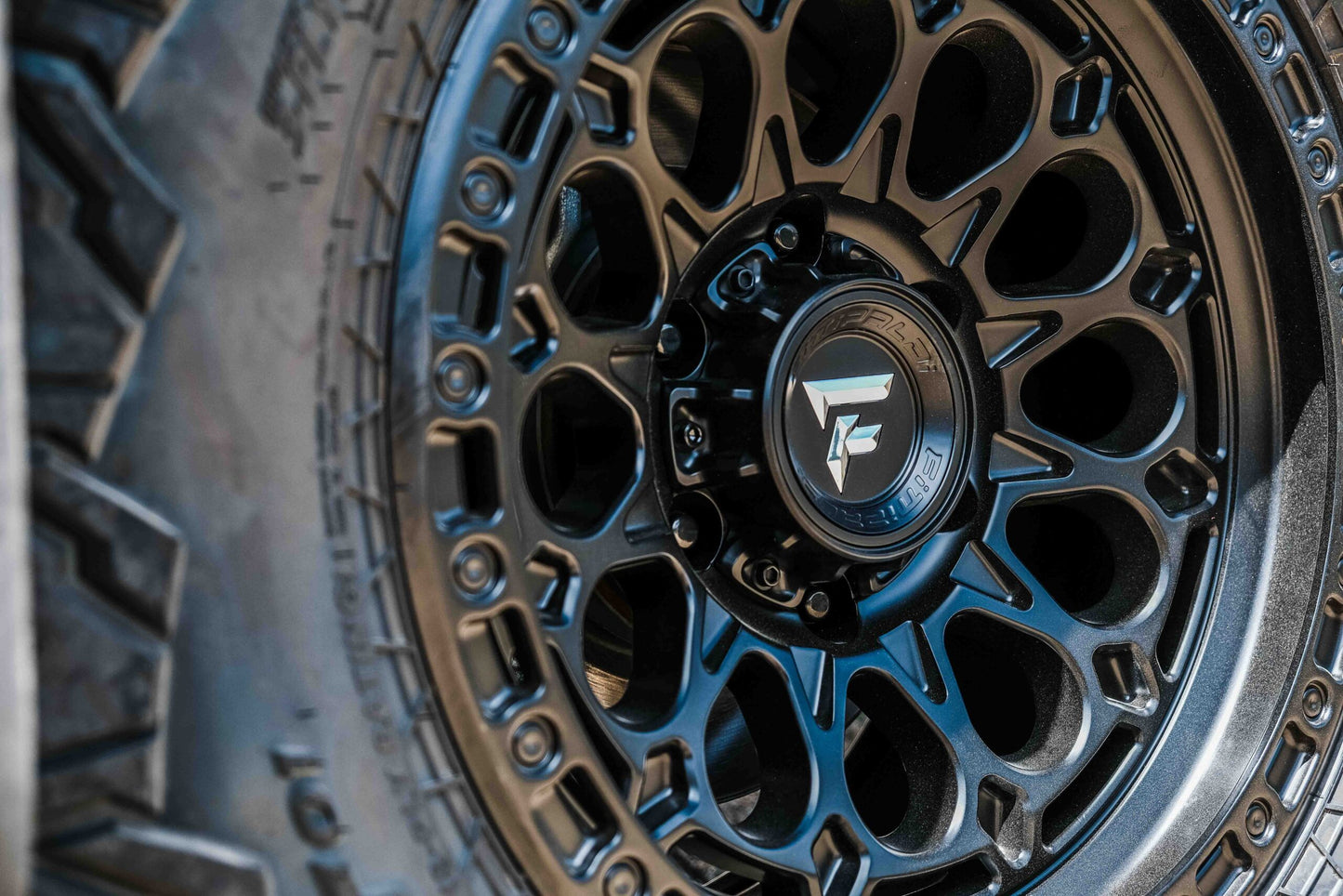 Fittipaldi Off Road FT101SB | SATIN BLACK