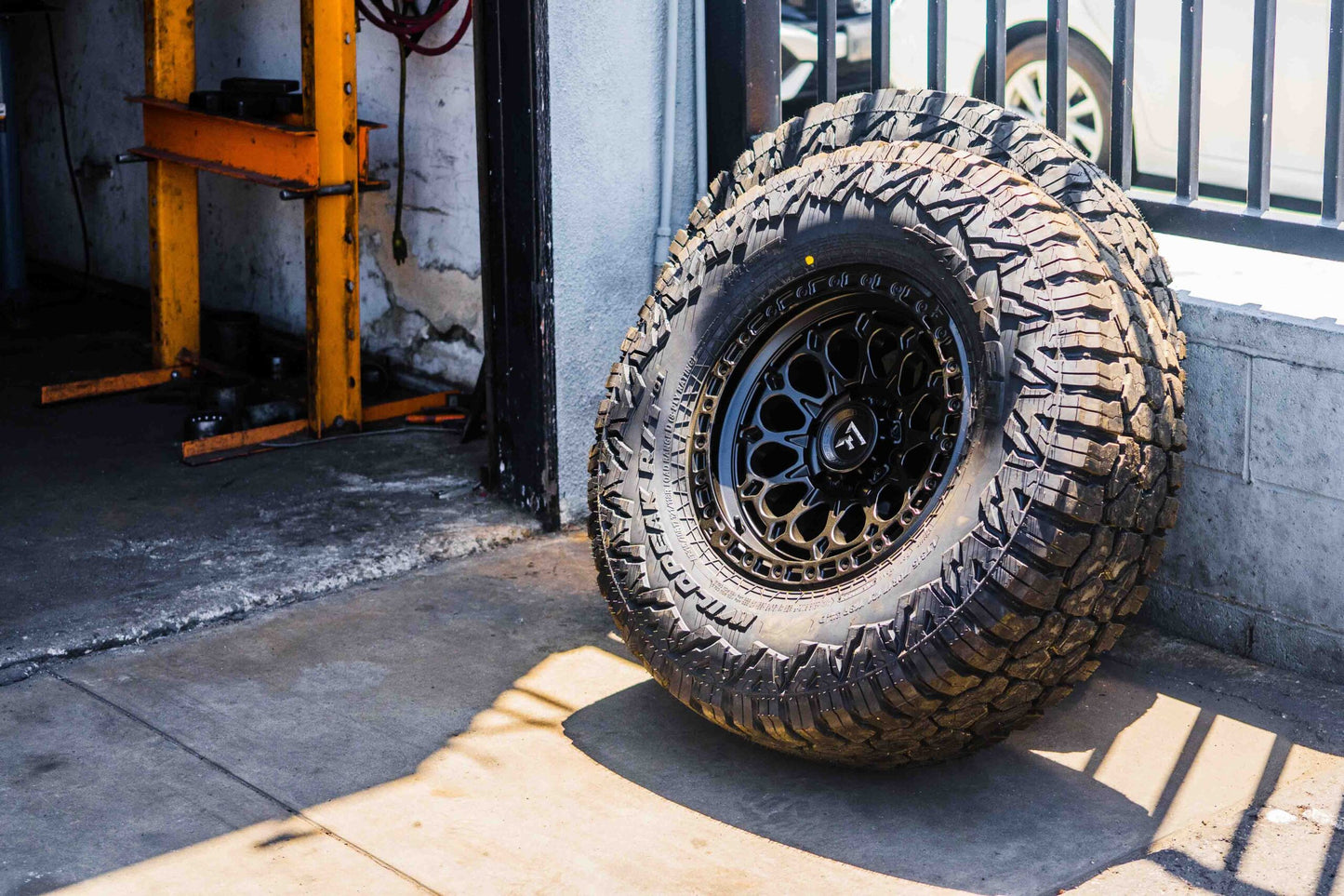 Fittipaldi Off Road FT101SB | SATIN BLACK