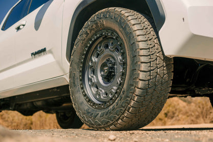 Fittipaldi Off Road FT100AB | SATIN ANTHRACITE WITH SATIN BLACK LIP