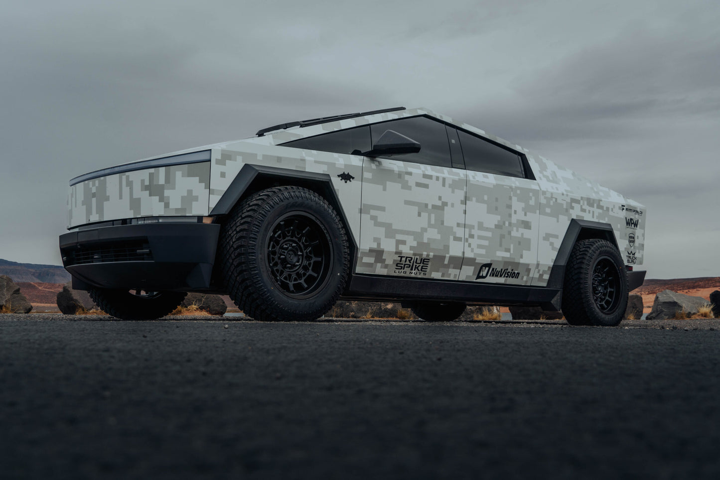 Fittipaldi Off Road FA23B | GLOSS BLACK