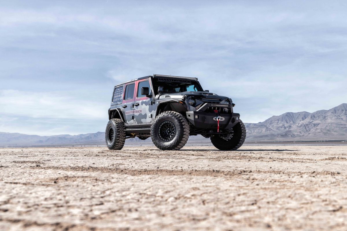 Fittipaldi Off Road FB153B BEADLOCK | SATIN BLACK WITH GLOSS BLACK FORGED RING