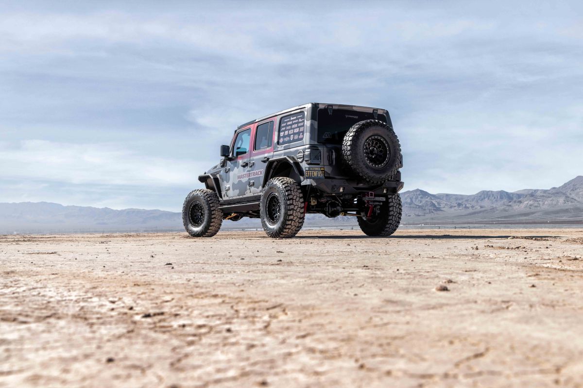 Fittipaldi Off Road FB153B BEADLOCK | SATIN BLACK WITH GLOSS BLACK FORGED RING