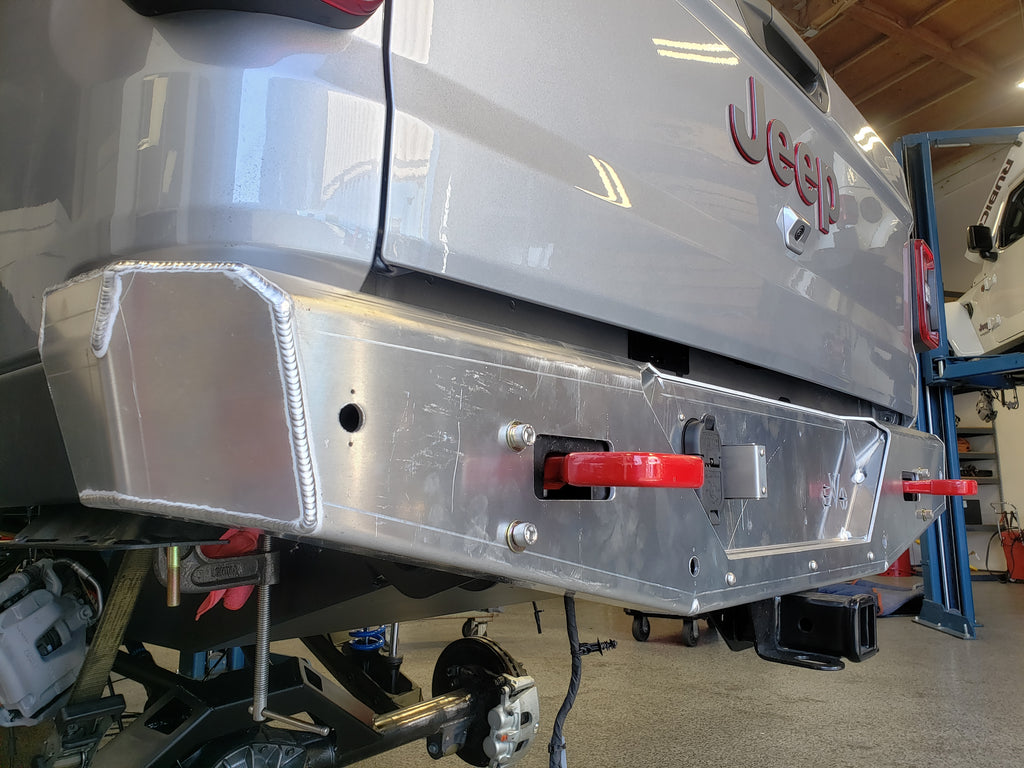 EVO Manufacturing アルミライト リアバンパー (JT)