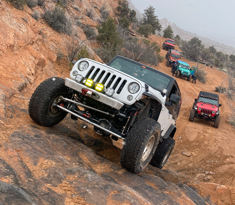 SAVVY OFFROAD サヴィーオフロード レガシー6061 アルミニウム フロントバンパー (JK)