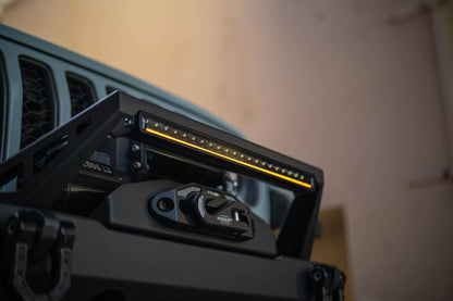 DV8 Offroad 20インチ Halo Elite シングルロウ ライトバー (アクセントライト付き)