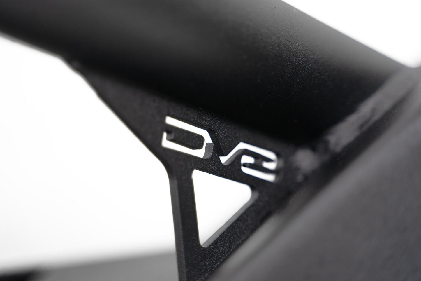 DV8 Offroad FS-7 ミッドワイド ウインチフロントバンパー (JK/JL/JT)