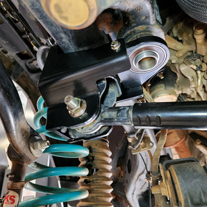 TOUGH TOYS （タフトイズ）＜右ハンドル用＞ JL / JT / JK フロント トラックバー & セクターシャフト ブレース