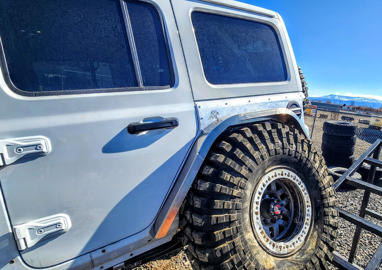 NEXT VENTURE MOTORSPORTS リアアルミニウム ハイラインフェンダー(JL