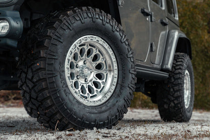 Fittipaldi Off Road FT101MS | GLOSS SILVER WITH MACHINED FACE AND UNDERCUT