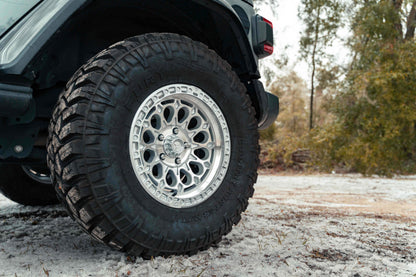 Fittipaldi Off Road FT101MS | GLOSS SILVER WITH MACHINED FACE AND UNDERCUT