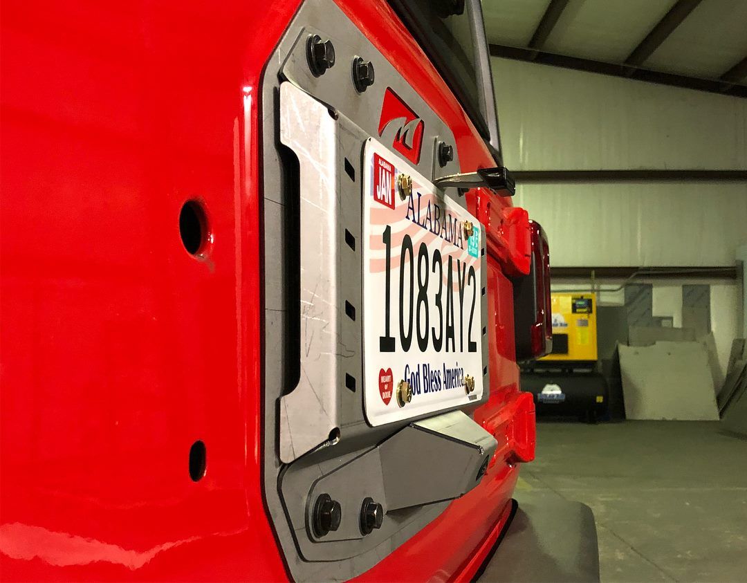 Motobilt モトビルト スペアタイヤ デリートキット & ライト (JLラングラー)