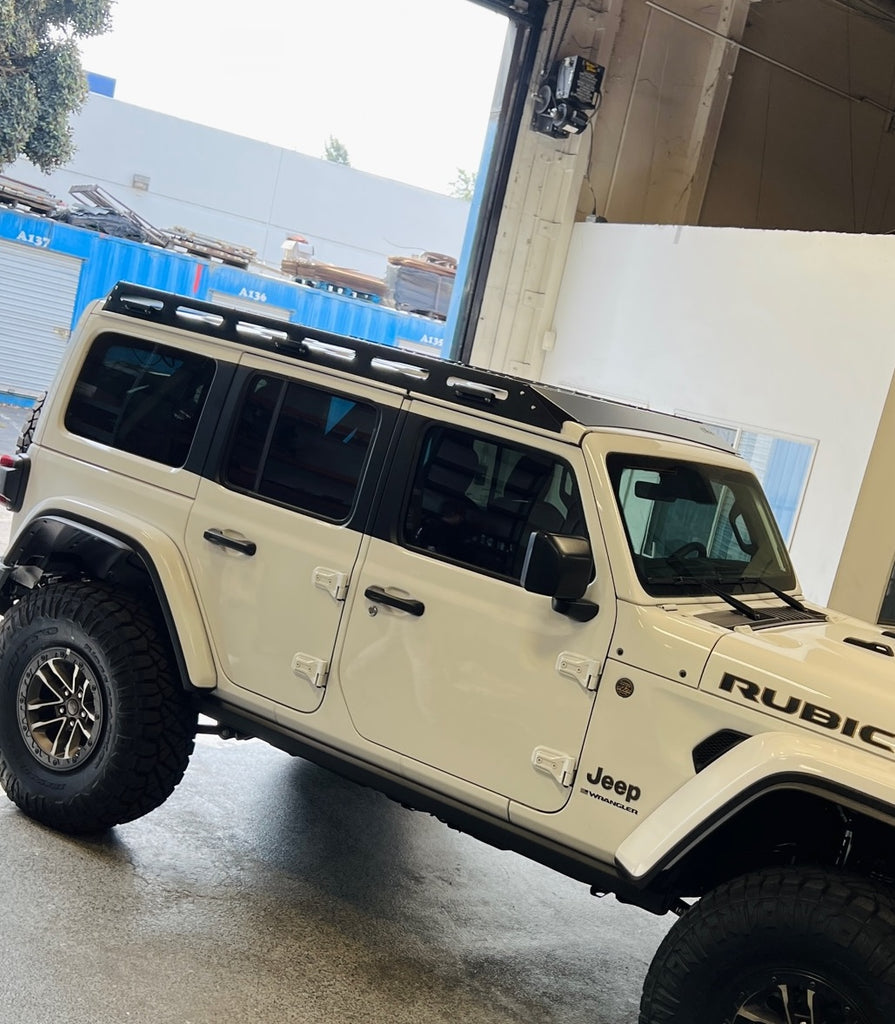 EVO Manufacturing フルアルミニウムルーフラック (JL)