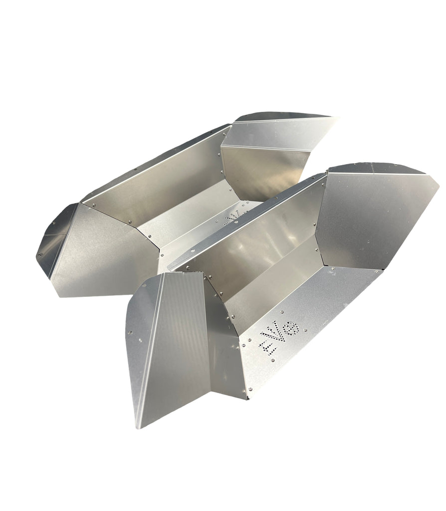 EVO Manufacturing  リアアルミニウムインナーフェンダー (JT)