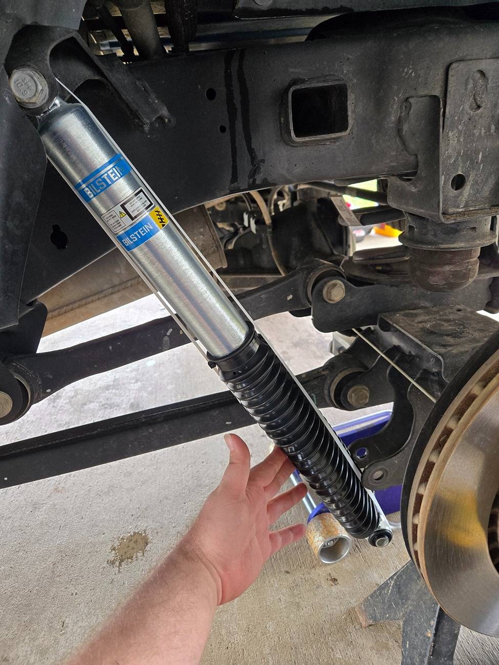 Bilstein B8 5100 モノチューブショック JTグラディエーター用