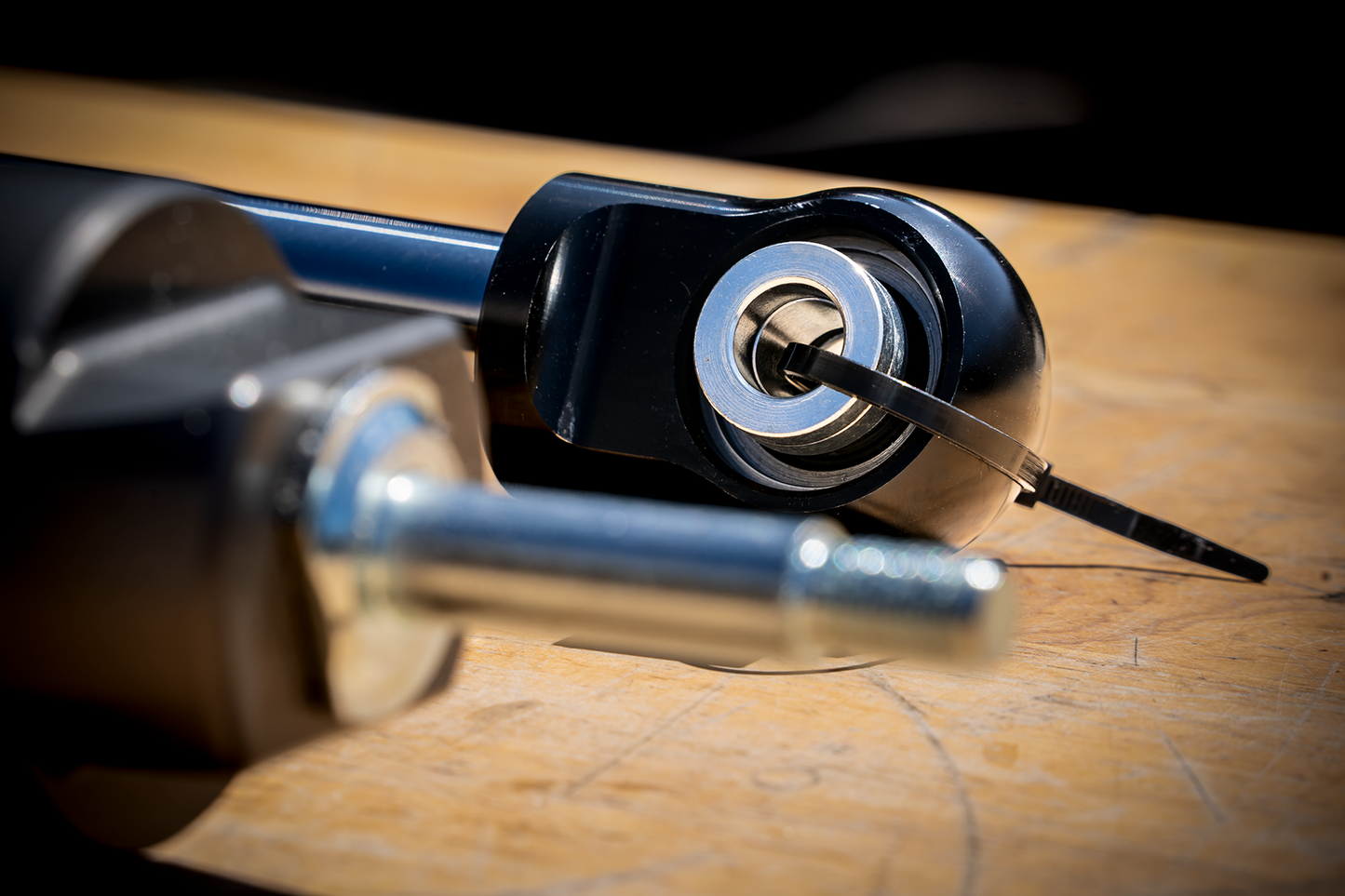 ICON VEHICLE DINAMICS アイコン ビークルダイナミクス 6インチリフト用 リア 2.5 V.S. PB/CDCV ショックアブソーバー (2nd タンドラ)