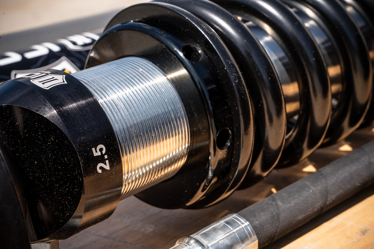 ICON VEHICLE DINAMICS アイコン ビークルダイナミクス ProComp 6インチリフト用 2.5 VS RR/CDCV コイルオーバー (2nd タンドラ)