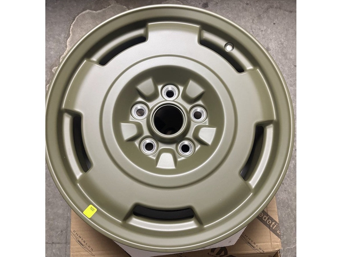 MOPAR 純正 Willy’s 41 Edition アルミホイール (オリーブグリーン)