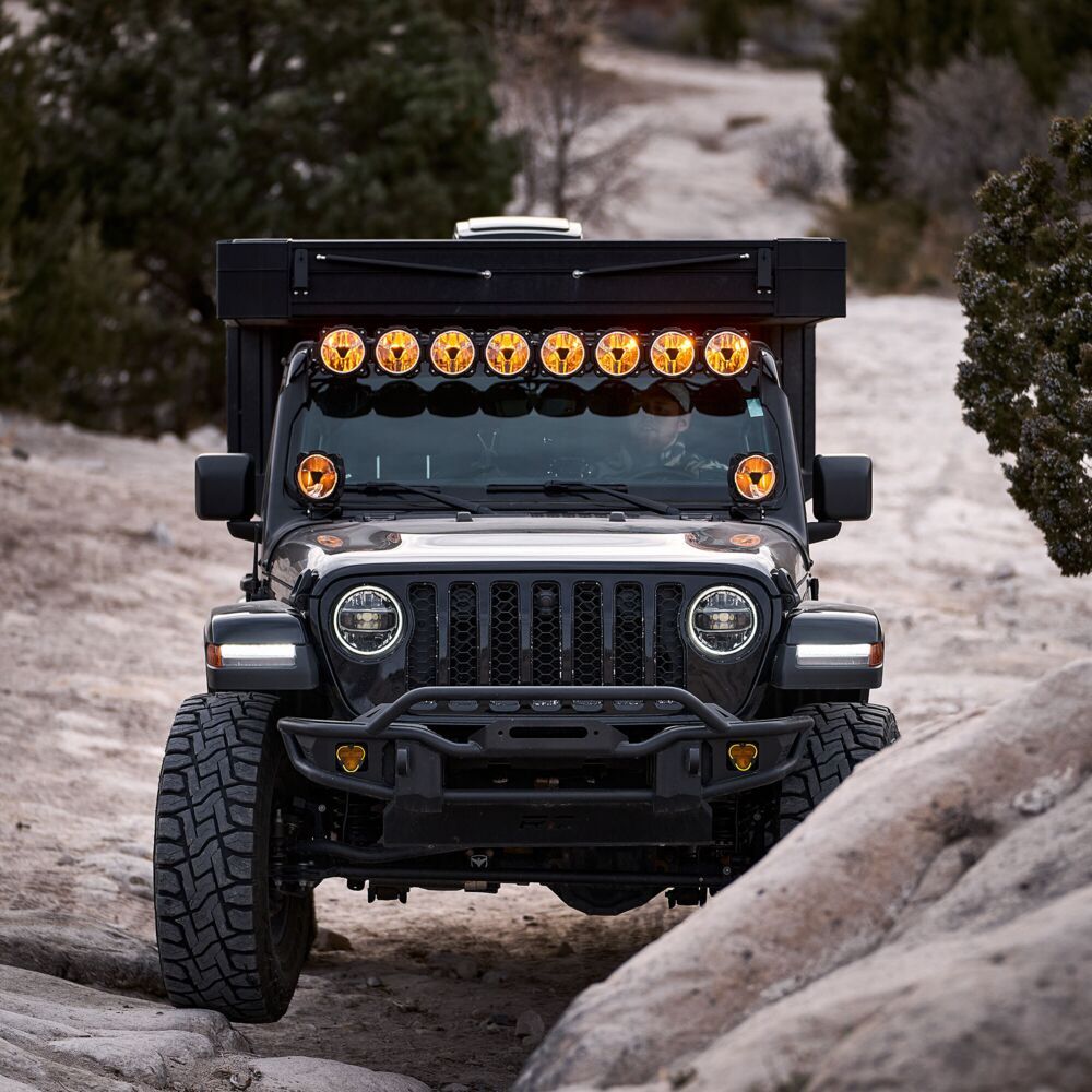 KC HiLiTES Gravity Titan 50インチ LEDライトバー オーバーヘッドマウントキット (JL・JT・392・Mojave・4xe・JK・TJ)