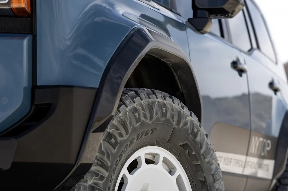 NYTOP フェンダーフレアキット (ランクル250)