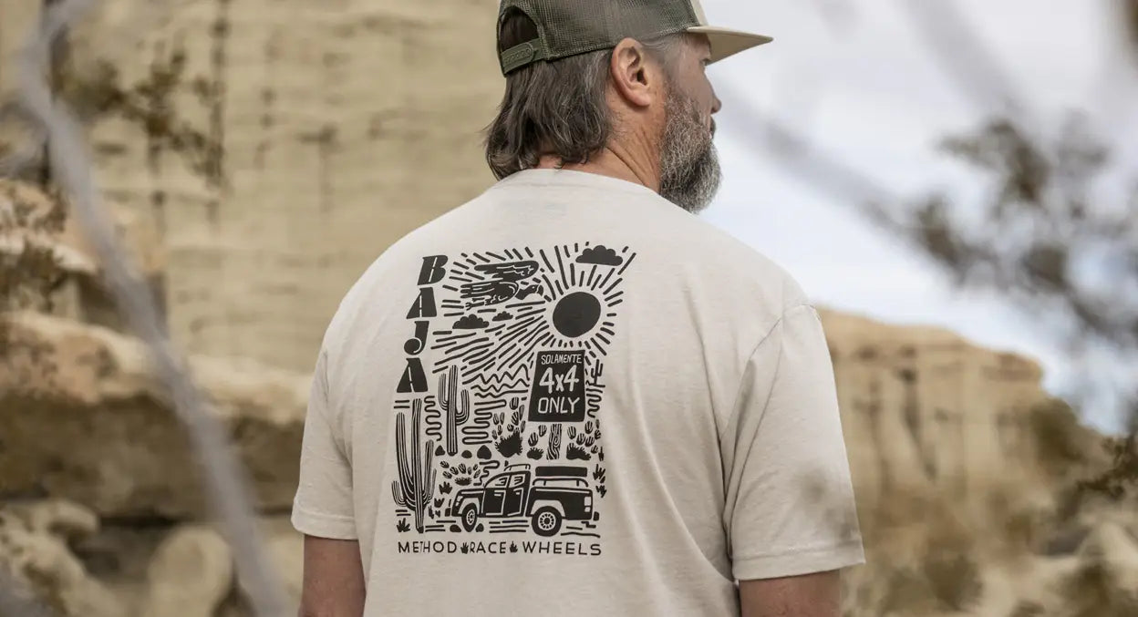 Method Race Wheels Baja Adventure Tシャツ Sand