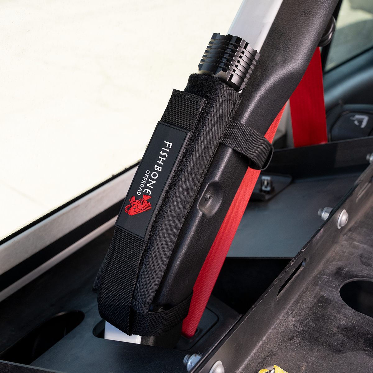 Fishbone Offroad フィッシュボーンオフロード フラッシュライトマウントバック (JEEP全車種)