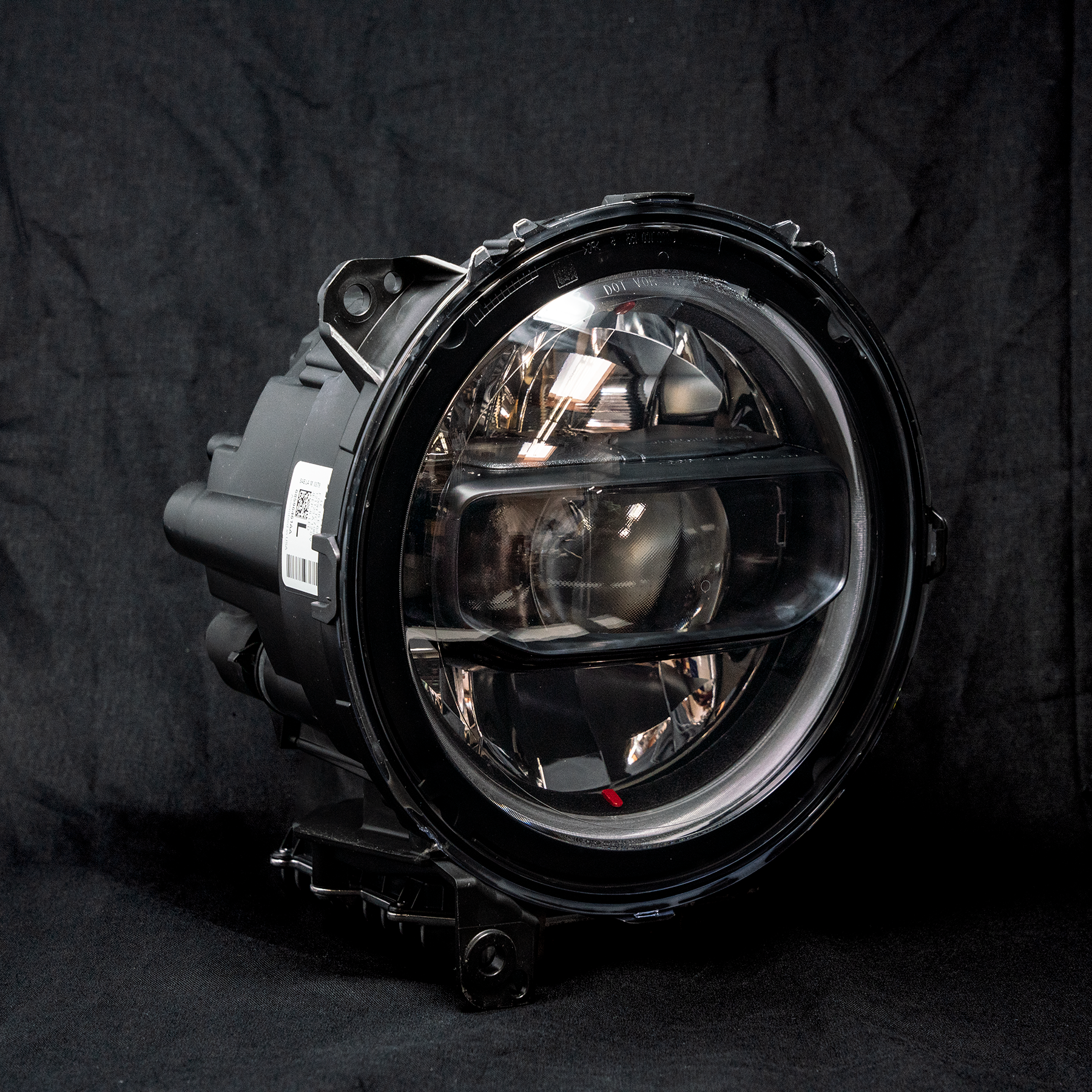 MOPAR 純正 JL LEDヘッドライト 左右+純正イカリング駆動用ハーネス MOPAR 純正 JL LEDヘッドライト 左右+純正イカリング駆動用ハーネス