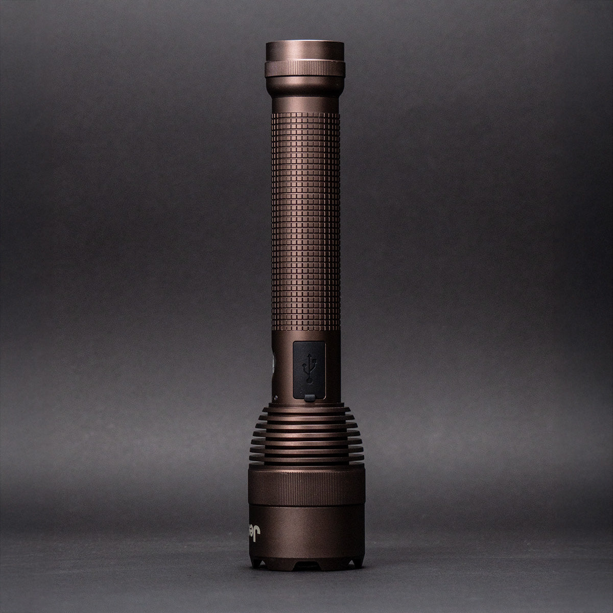 Jeep × Energizer ハイルーメン メタル充電式LEDフラッシュライト