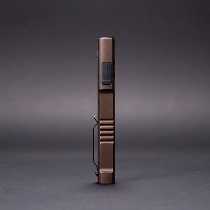 Jeep × Energizer スリーク メタルフラッシュライト