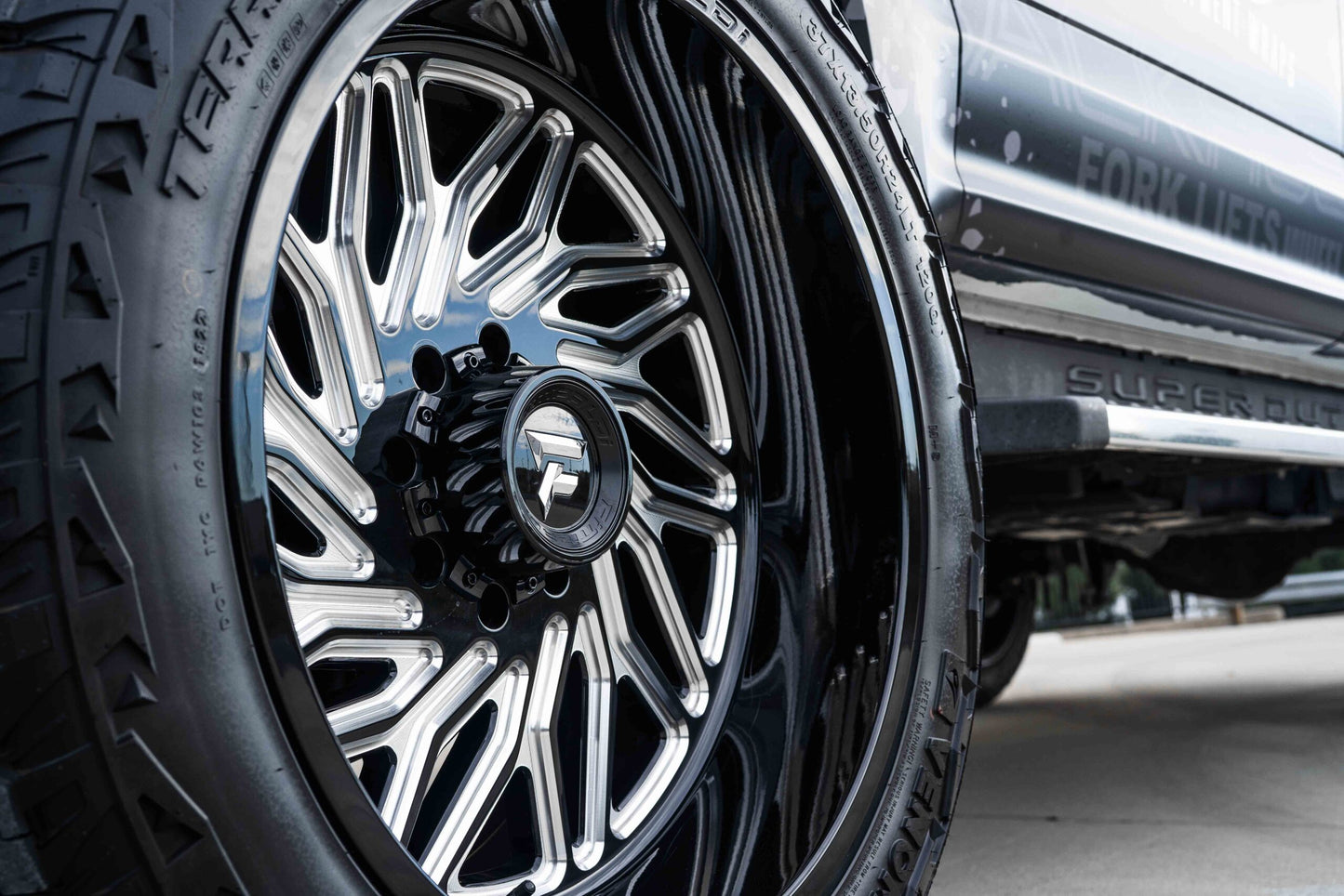 Fittipaldi Off Road FA13BM | GLOSS BLACK MILLED