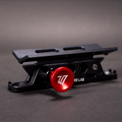 American Adventure Lab C ピラー 車載消火器 取付けブラケット (JLラングラー 4ドア専用)