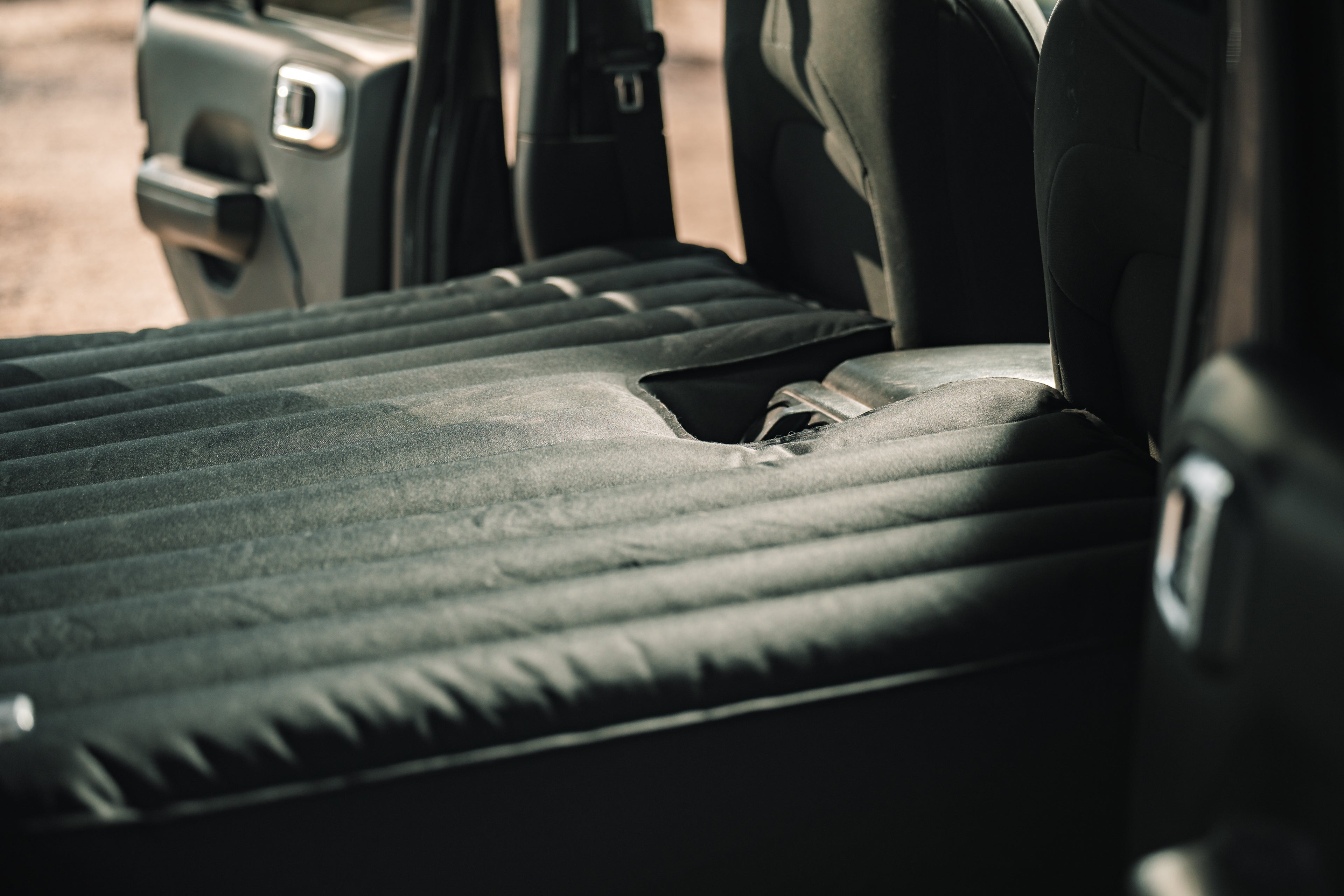 deepsleep ラングラー専用 エアマットレス (JL/JK) – アメリカン