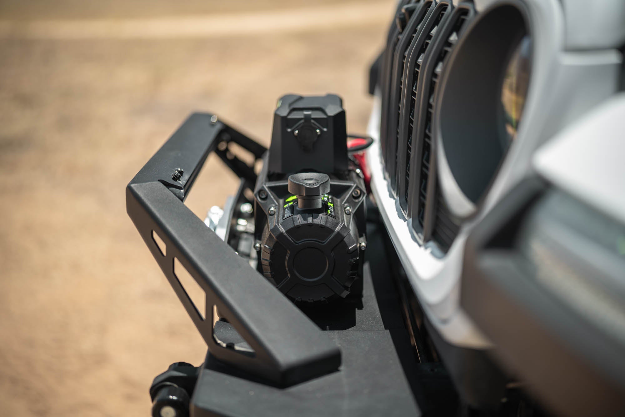 DV8 Offroad DV8 Xtract 12K ウインチ｜12,000lb シンセティック(合成