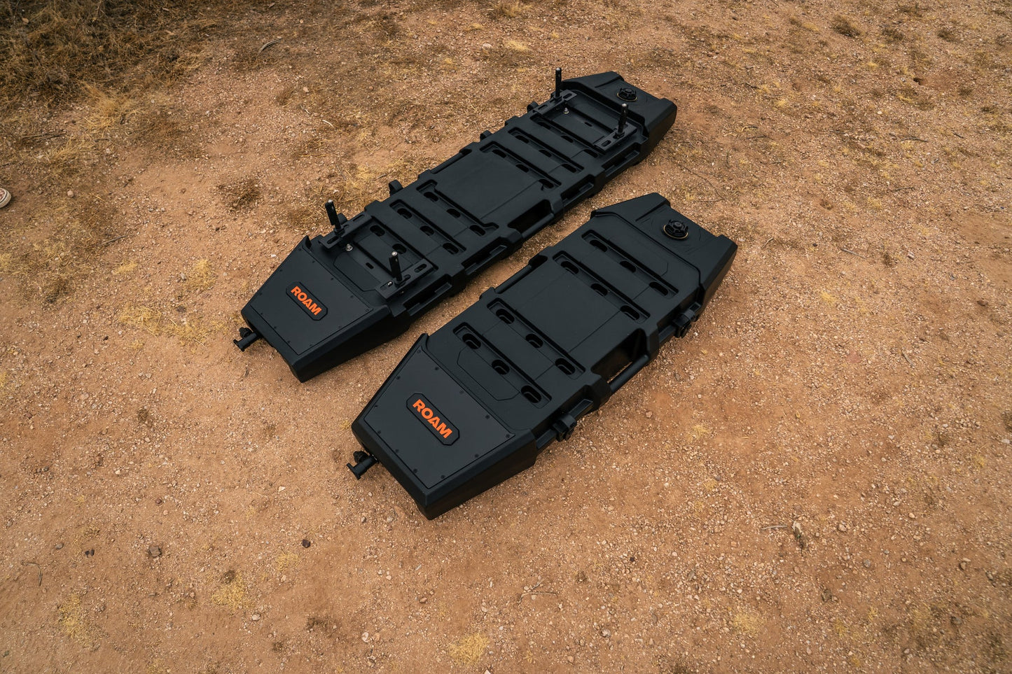 Roam Adventure 9.5ガロン(36L) 電動ポンプ付 ウォータータンク (ルーフラック対応)
