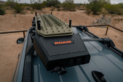 Roam Adventure 8.5ガロン(32L) 電動ポンプ付 ウォータータンク (トラクションボードマウント付)