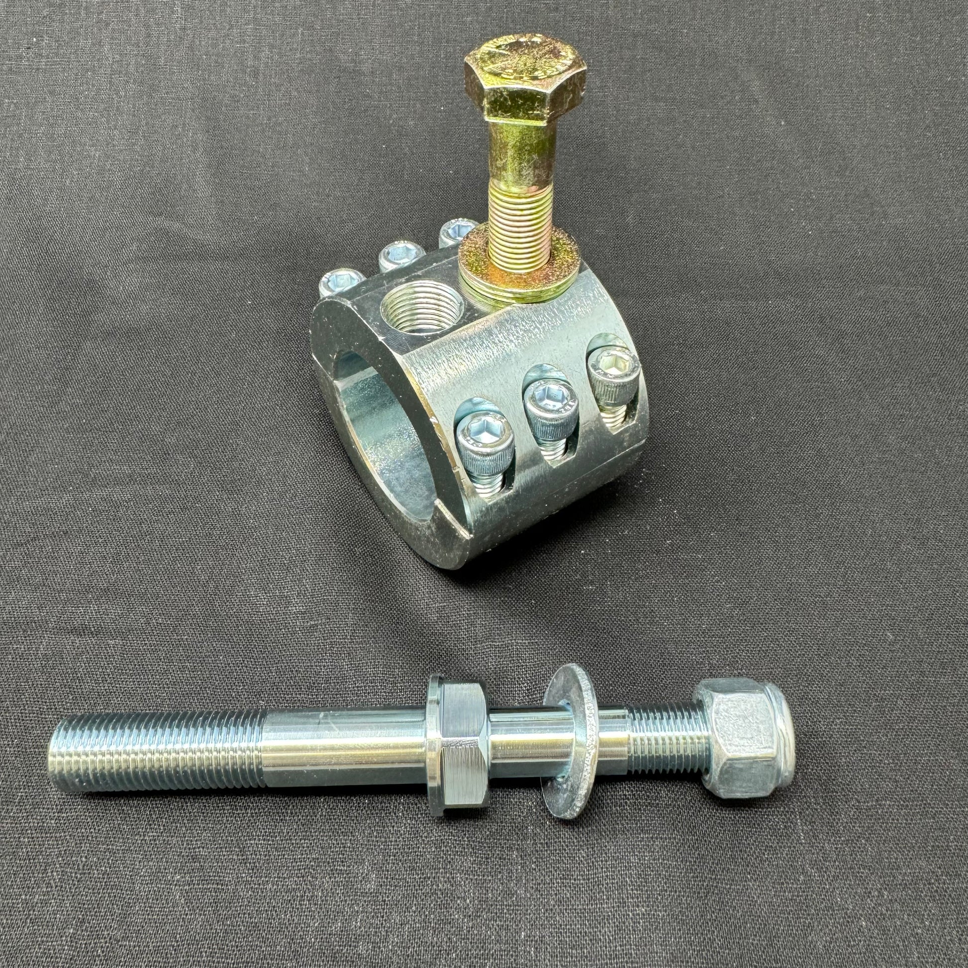 Synergy シナジー JL ステアリングスタビライザー リロケーション Synergy シナジー JL ステアリングスタビライザー リロケーション