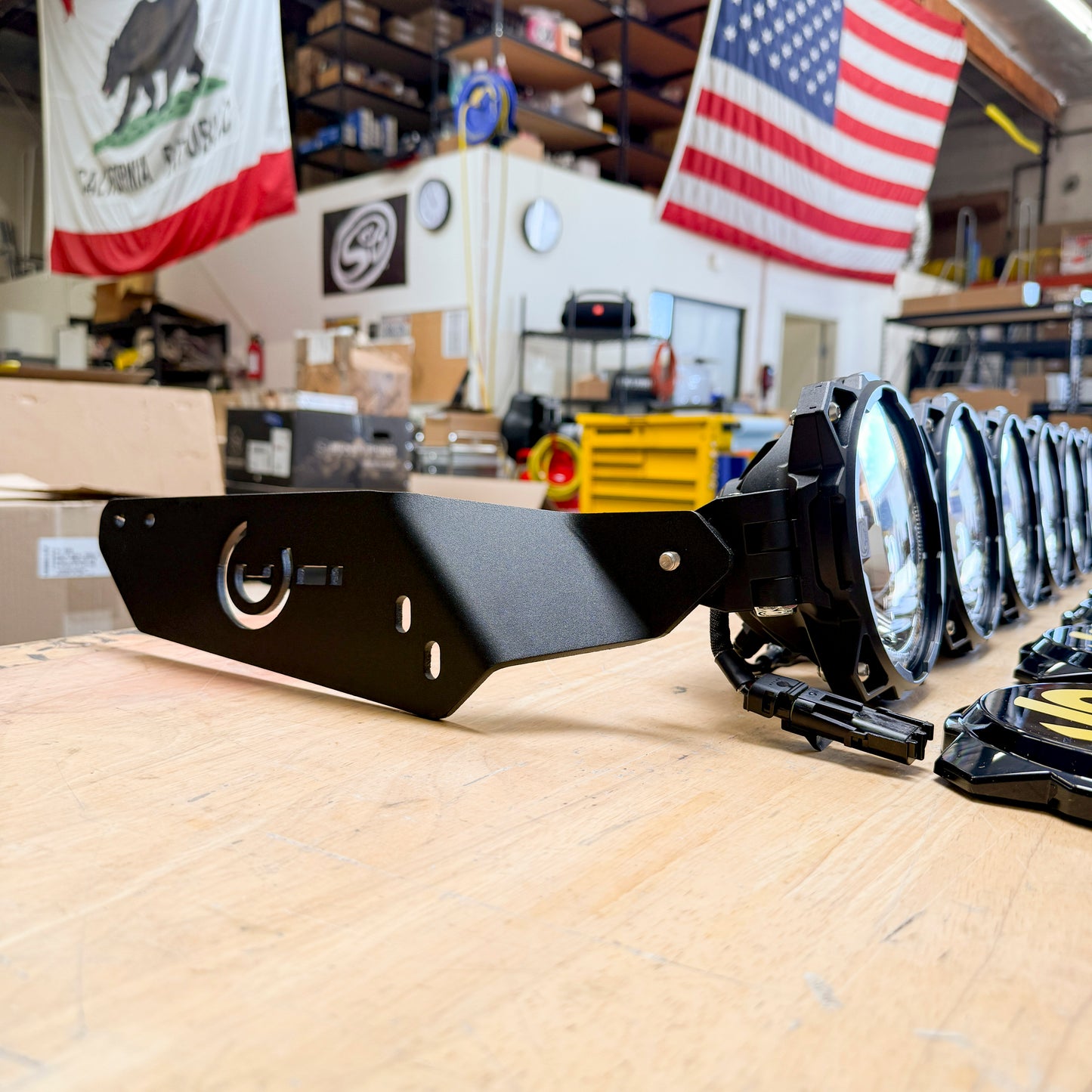 PRINSU プリンス フロントフェイシング ライトバー ブラケット KC Hilites用