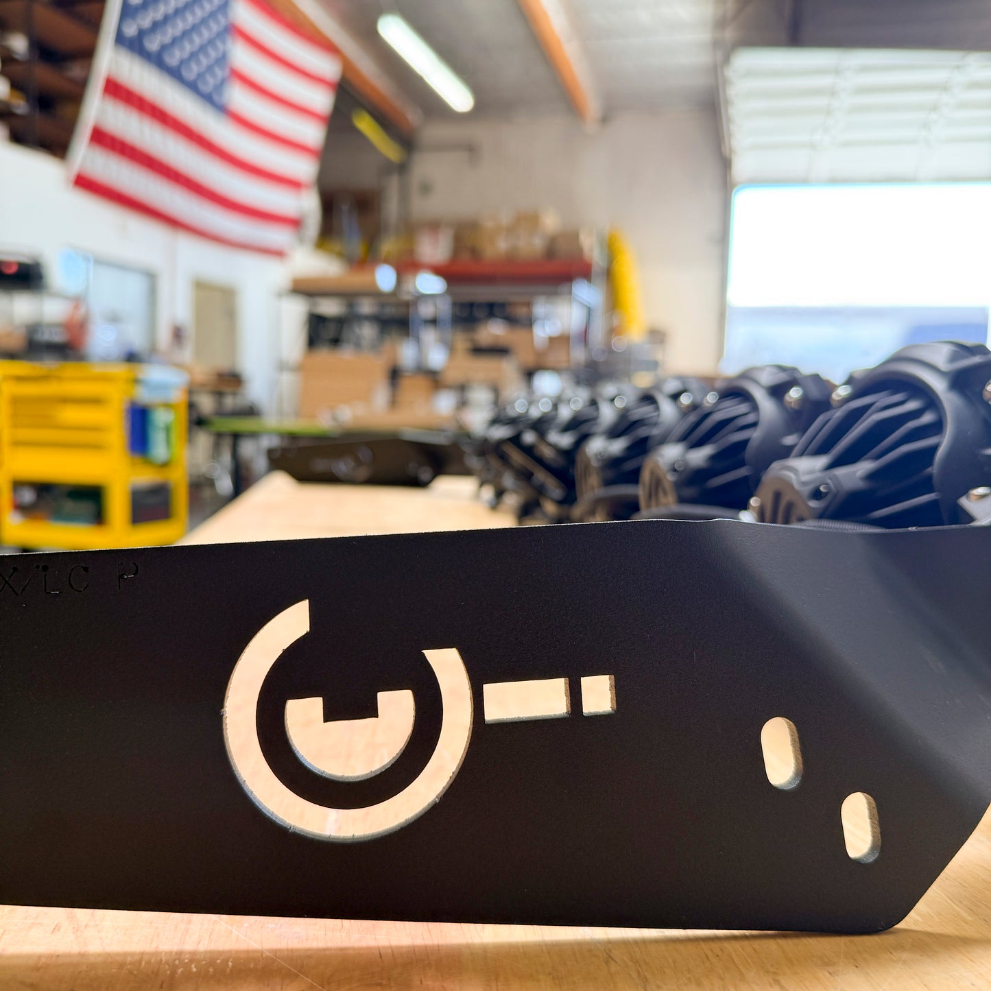 PRINSU プリンス フロントフェイシング ライトバー ブラケット KC Hilites用