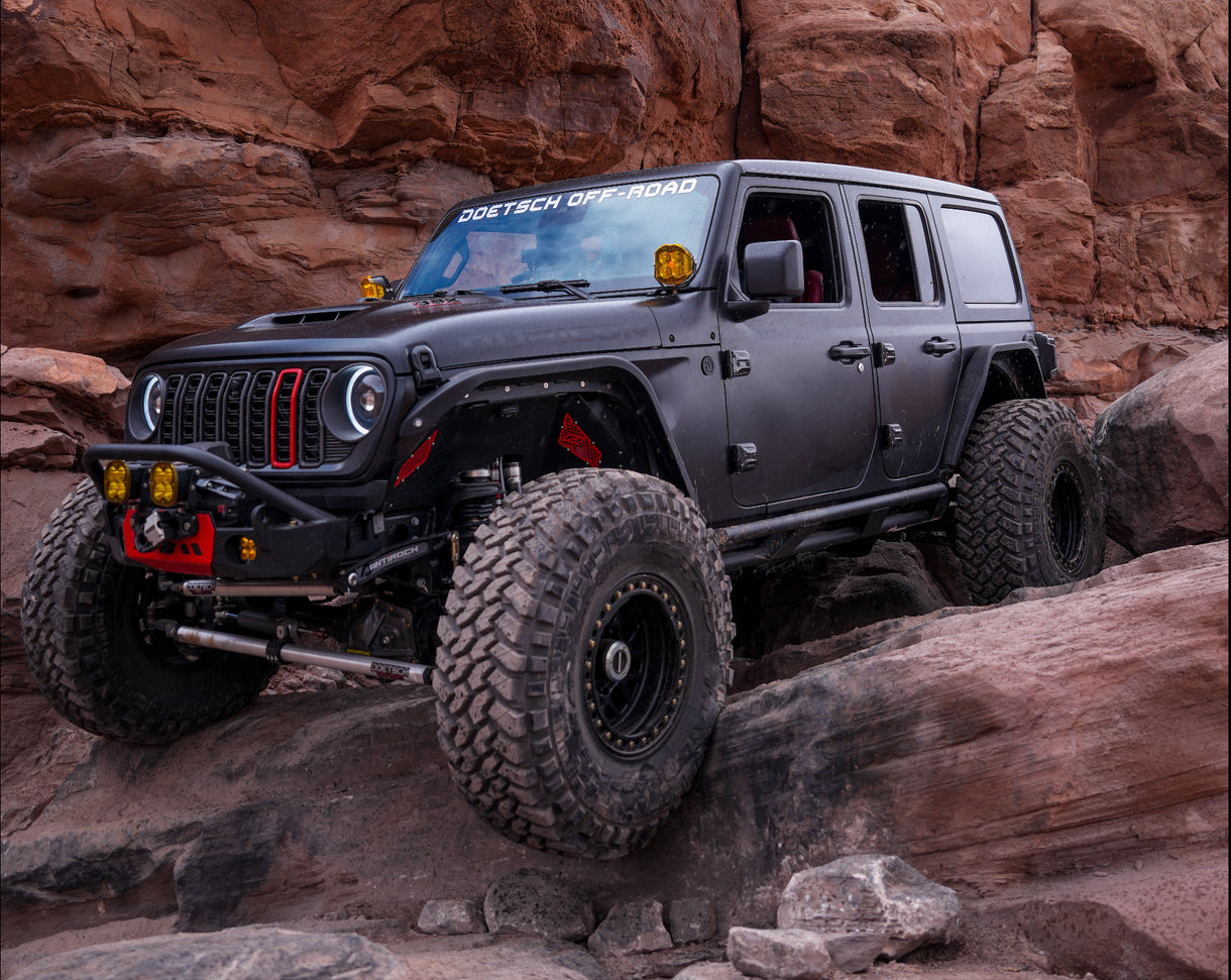 Motobilt JL/JT用ハイクリアランス フロント インナーフェンダー（40インチ以上タイヤ対応）