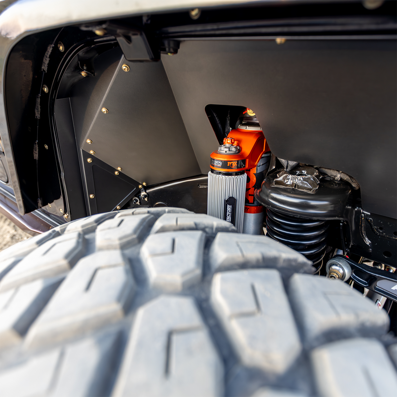 SAVVY OFFROAD サヴィーオフロード ハイクリアランスフロントインナーフェンダー (JL/JT)