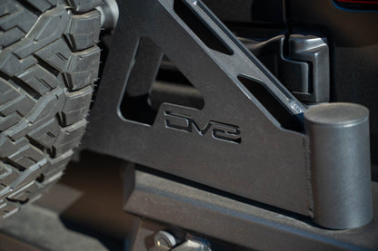 DV8 Offroad MTOシリーズ スペアタイヤ スイングゲート (JLラングラー)