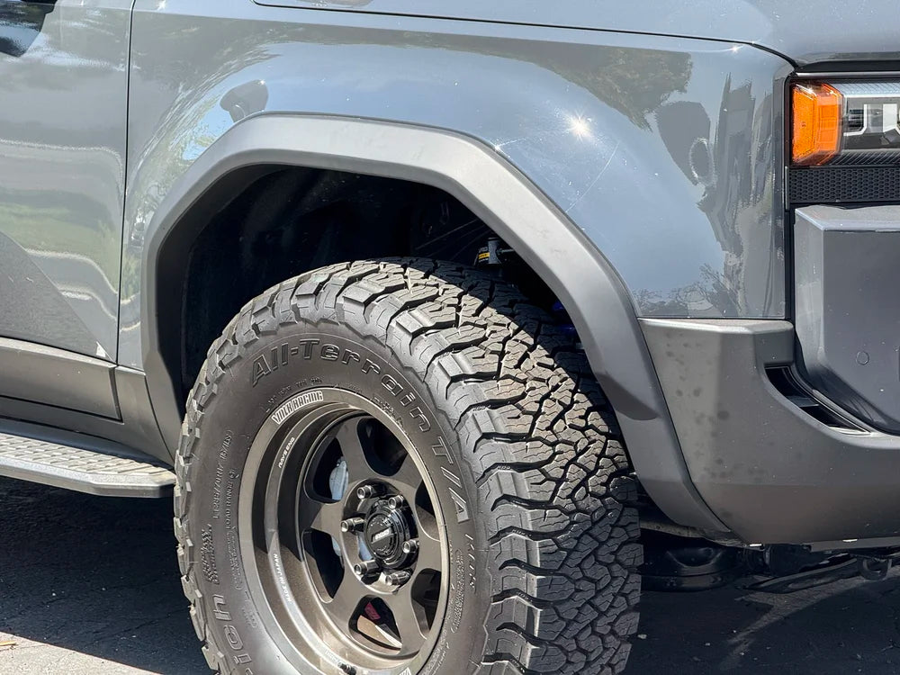 NYTOP フェンダーフレアキット (ランクル250)